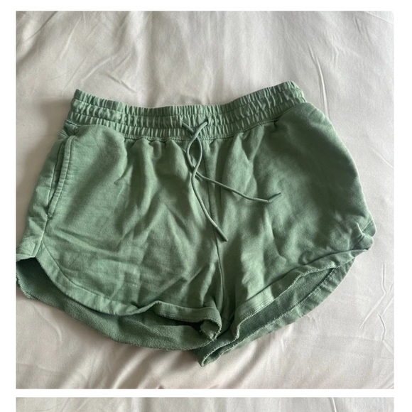 Gymshark legacy shorts - Picture 1 of 2